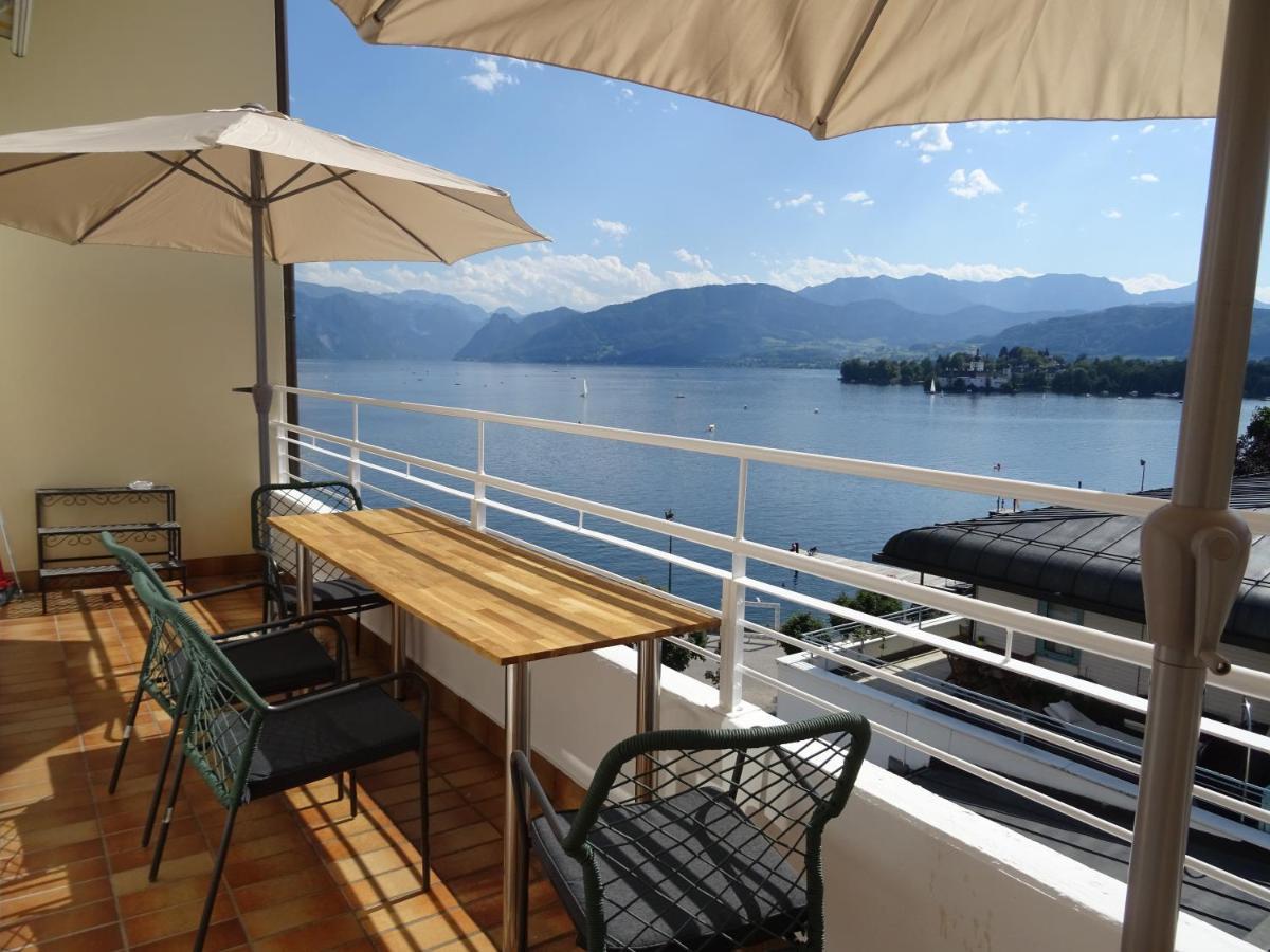 Fantastic And Mountain View, First Row Lakeside * Gmunden